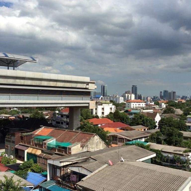 The State Apartment Bangkok Dış mekan fotoğraf